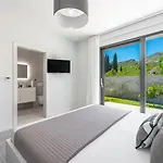 Vila Oasis - Your Luxury Away From *