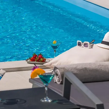 Oasis - Your Luxury Away From * Čelopeci